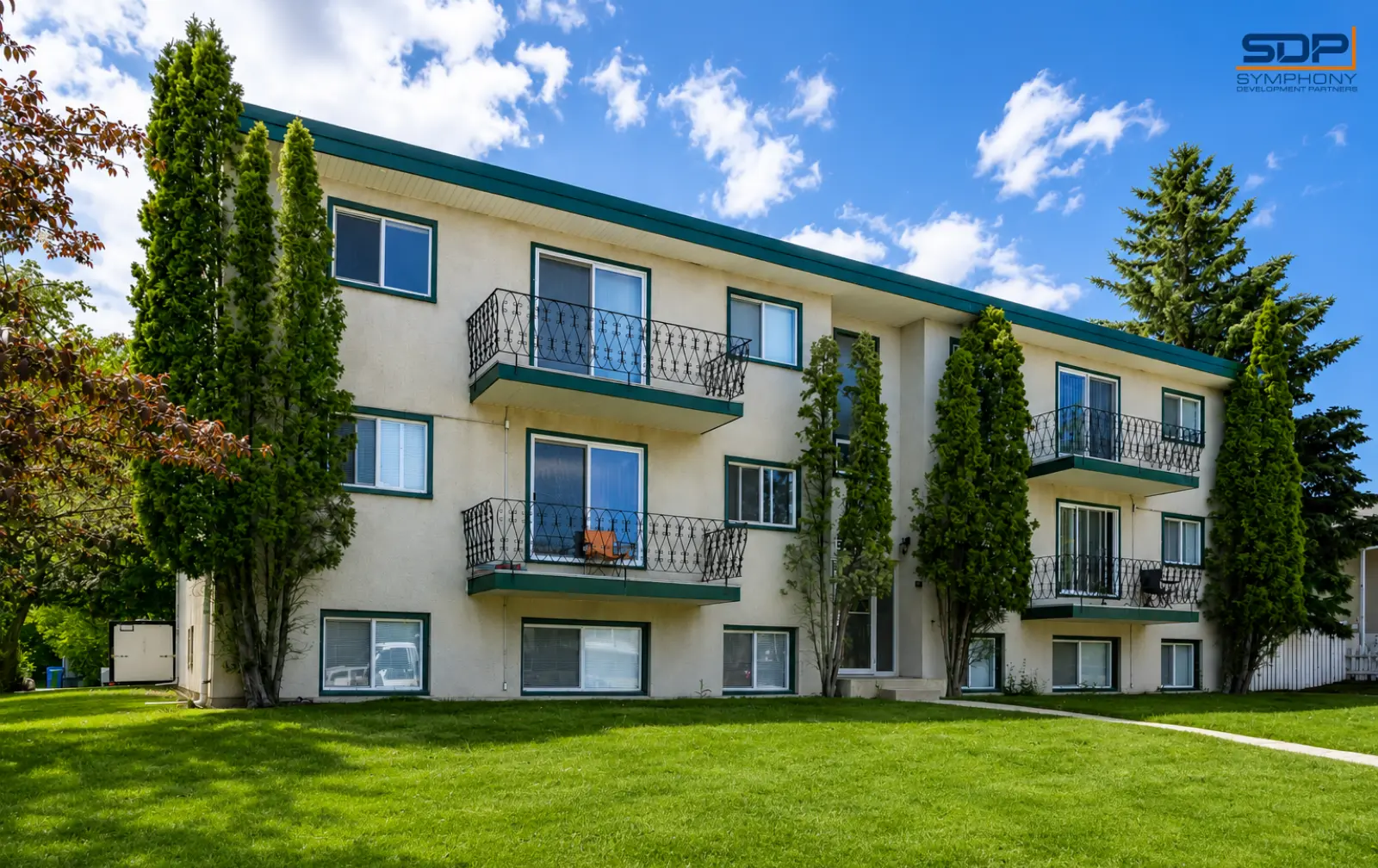 Westwood Manor Apartments, image 2
